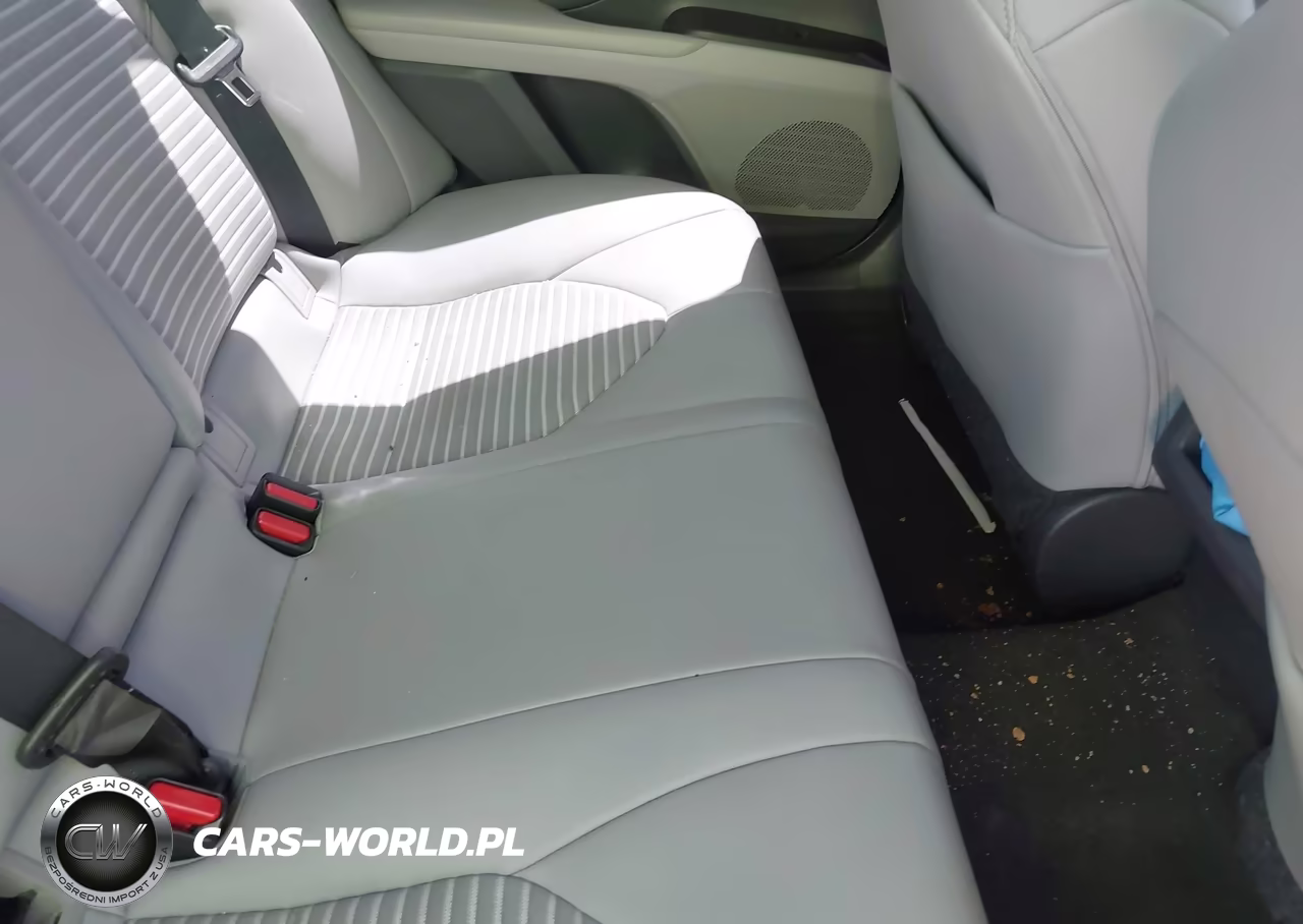 2021 Toyota Camry Se VIN:4T1G11AK1MU428106 - 8