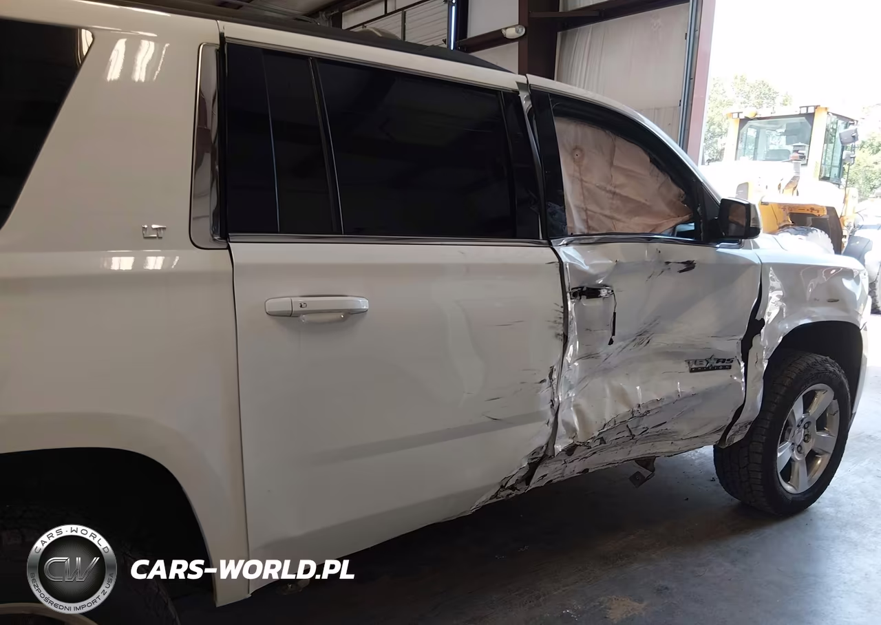 2020 Chevrolet Suburban 2Wd Lt VIN:1GNSCHKC2LR232306 - 17