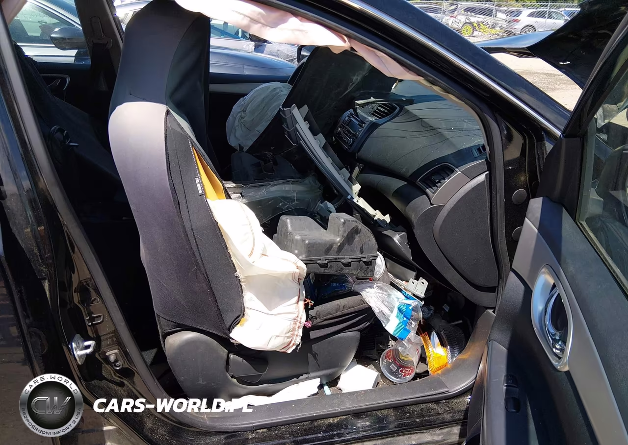 2015 Nissan Sentra S VIN:3N1AB7AP4FY343835 - 5
