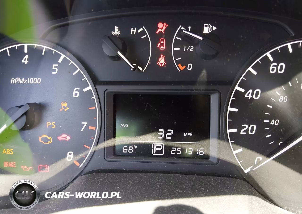 2015 Nissan Sentra S VIN:3N1AB7AP4FY343835 - 7