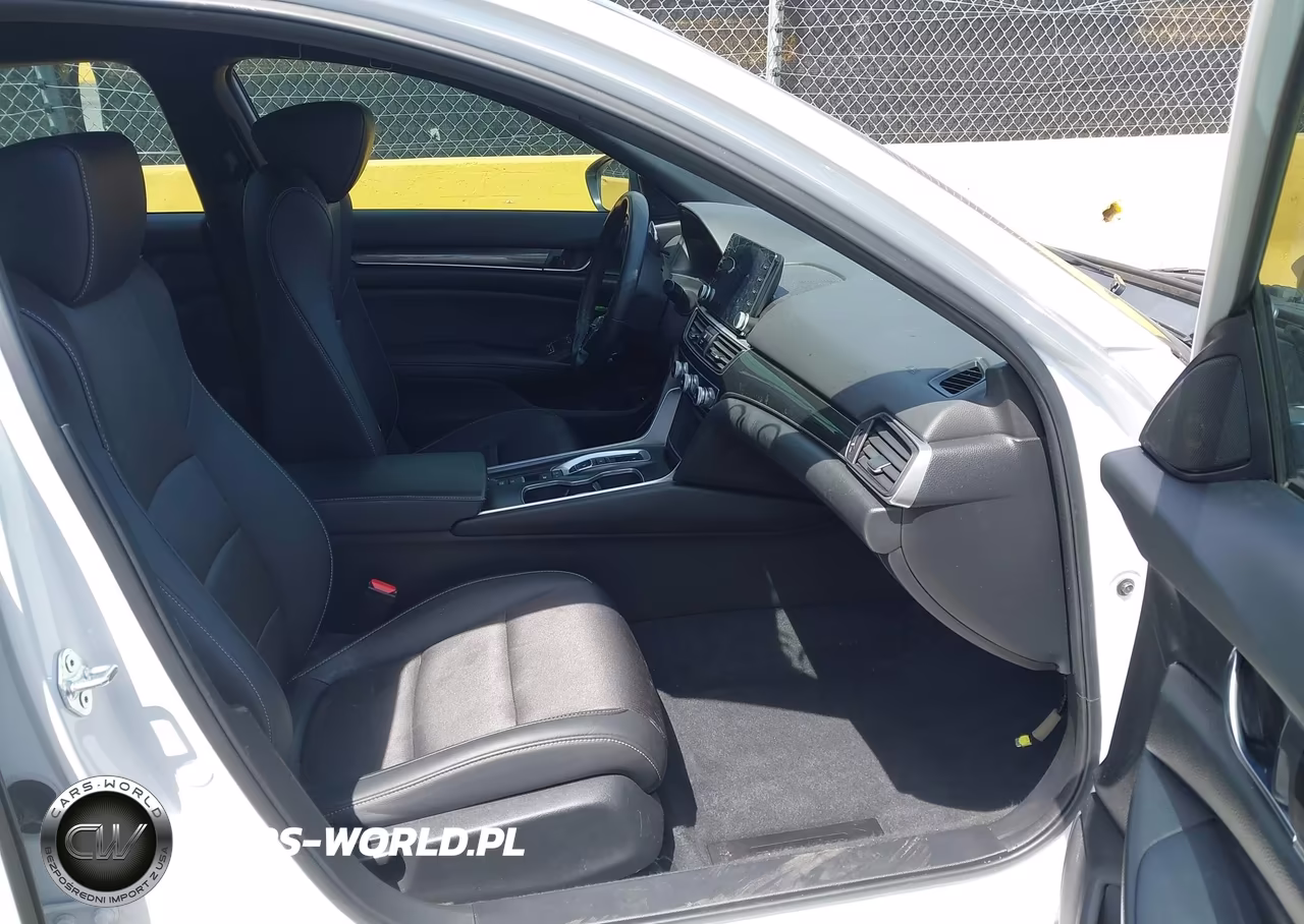 2022 Honda Accord Hybrid Sport VIN:1HGCV3F24NA032235 - 5