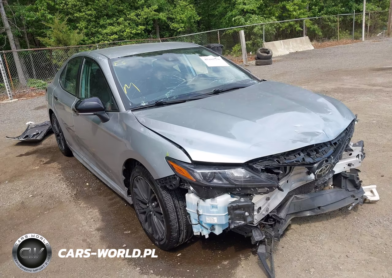 2021 Toyota Camry Se Nightshade Edition