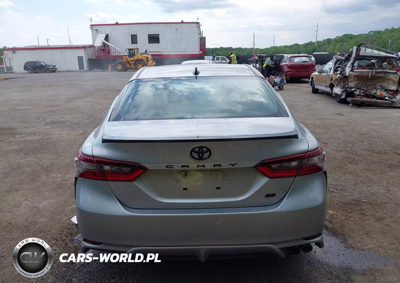 2021 Toyota Camry Se Nightshade Edition VIN:4T1T11AK9MU472367 - 17