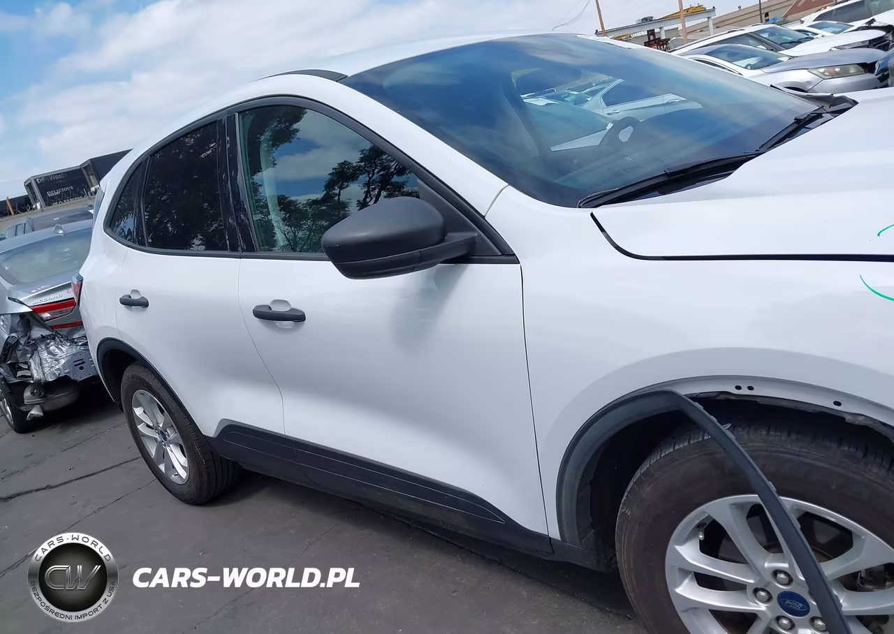 2021 Ford Escape S VIN:1FMCU0F6XMUA95741 - 13