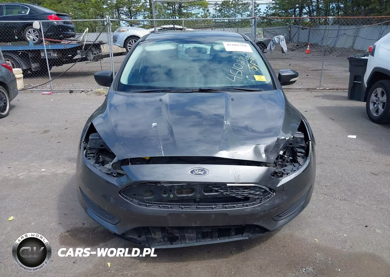 2016 Ford Focus Se VIN:1FADP3F22GL240494 - 13