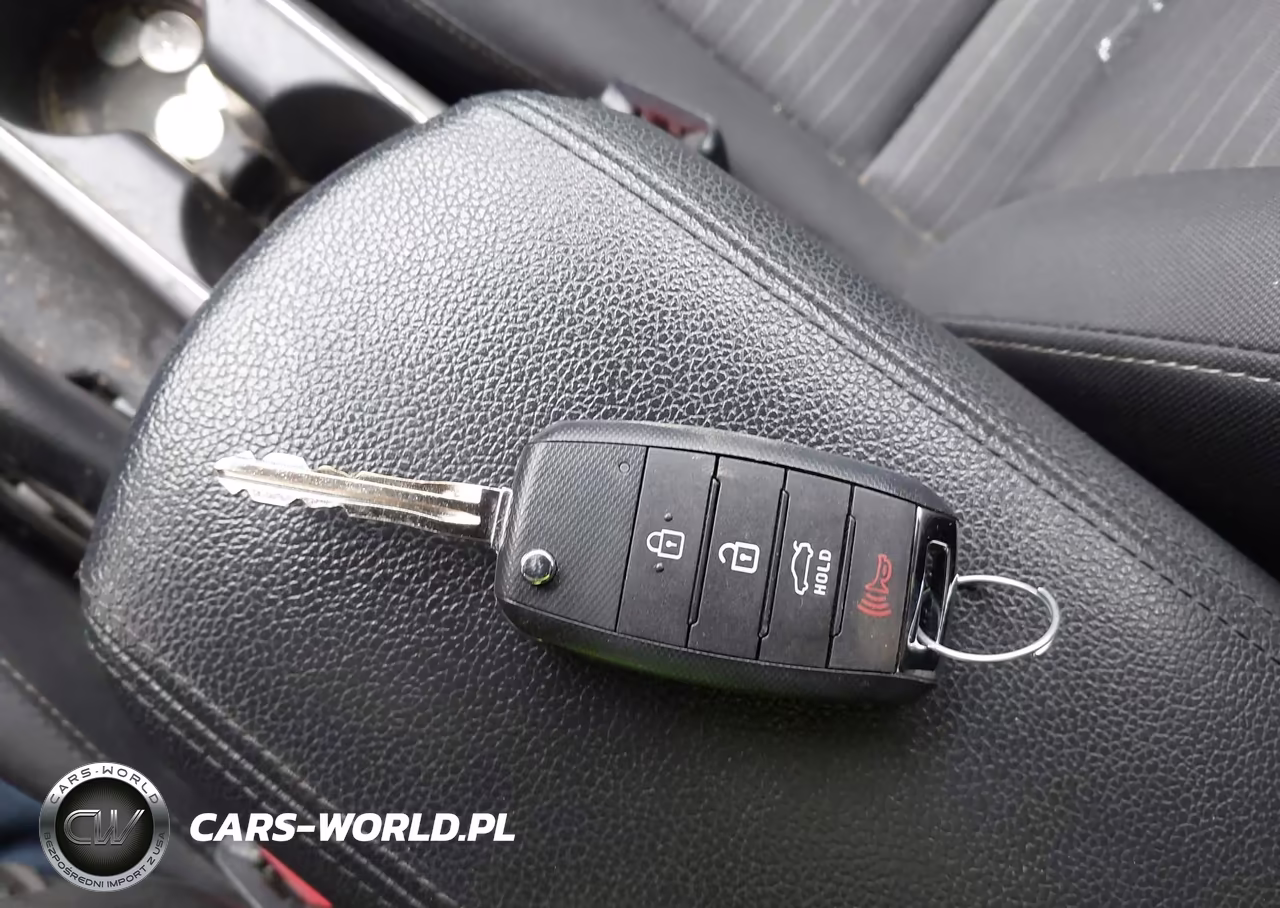 2018 Kia Forte Lx VIN:3KPFL4A70JE170274 - 11
