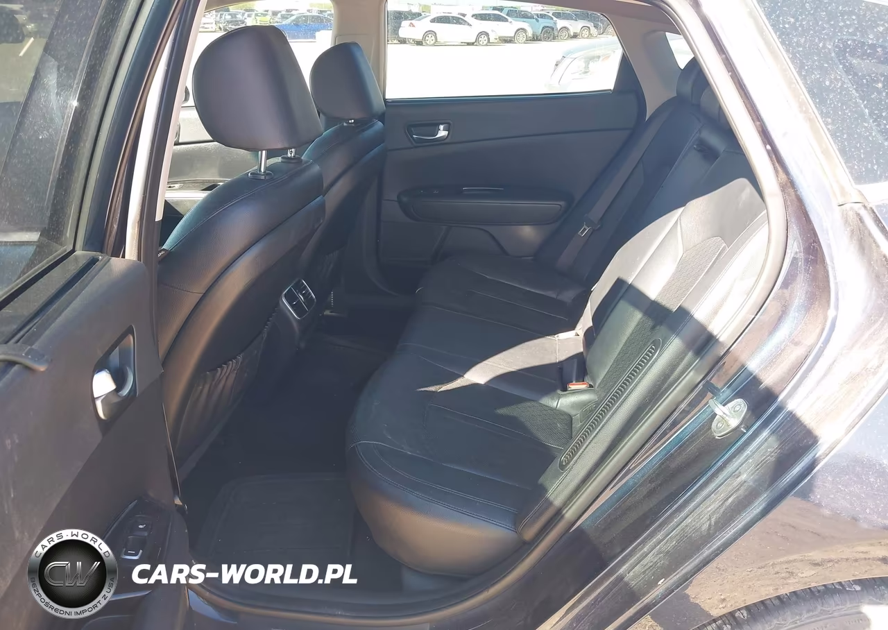 2018 Kia Optima Plug-In Hybrid Ex VIN:KNAGV4LD3J5023070 - 8