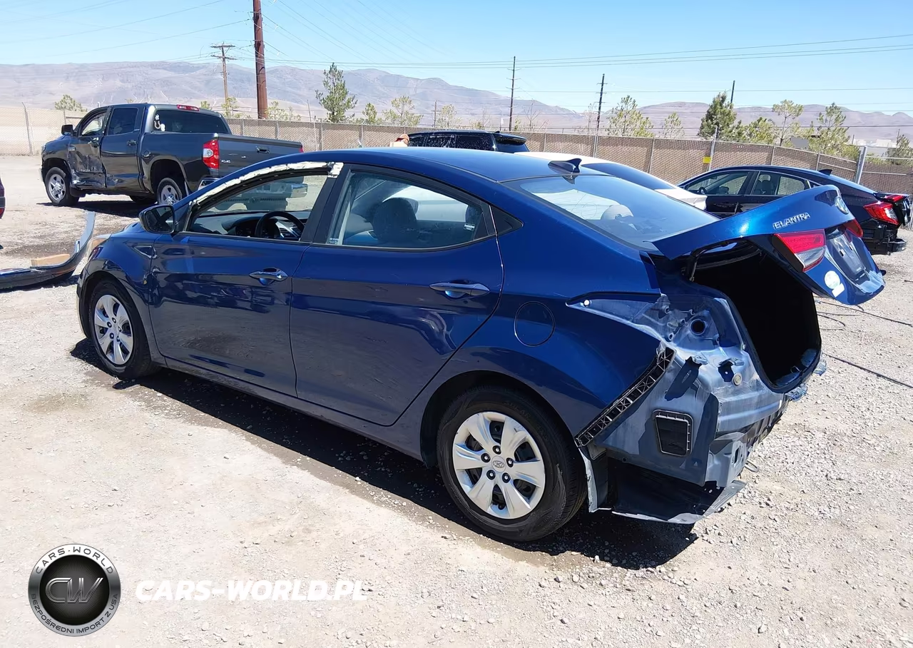 2016 Hyundai Elantra Se VIN:5NPDH4AE3GH702354 - 3