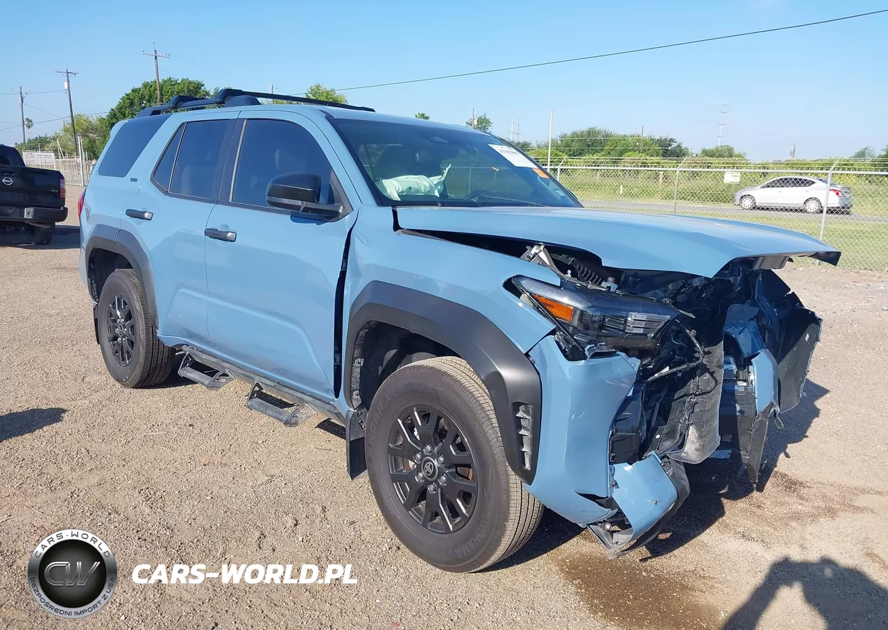 2025 Toyota 4Runner Sr5 – zdjęcie 1 z 17