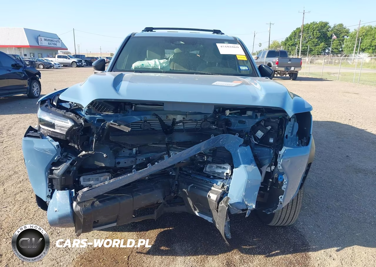 2025 Toyota 4Runner Sr5 VIN:JTEVA5AR6S5006173 - 13