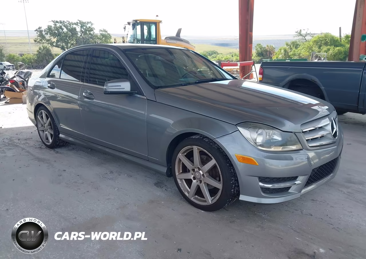 2014 Mercedes-Benz C 250 Sport