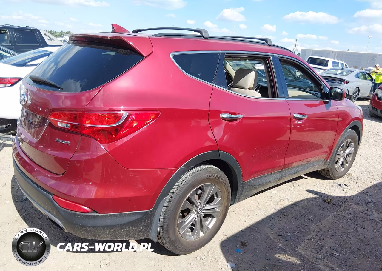 2015 Hyundai Santa Fe Sport 2.4L VIN:5XYZU3LB4FG237202 - 4