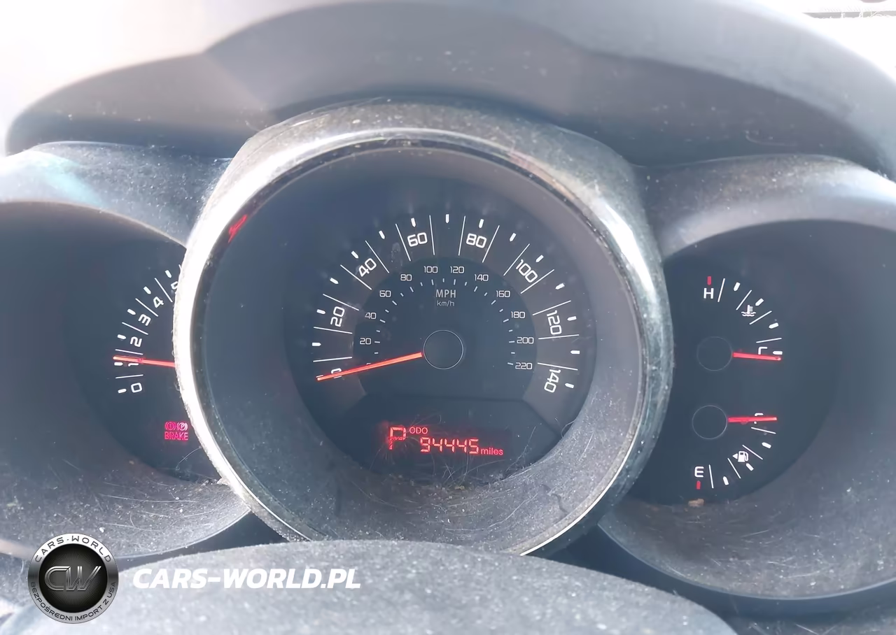 2011 Kia Soul + VIN:KNDJT2A21B7310594 - 7