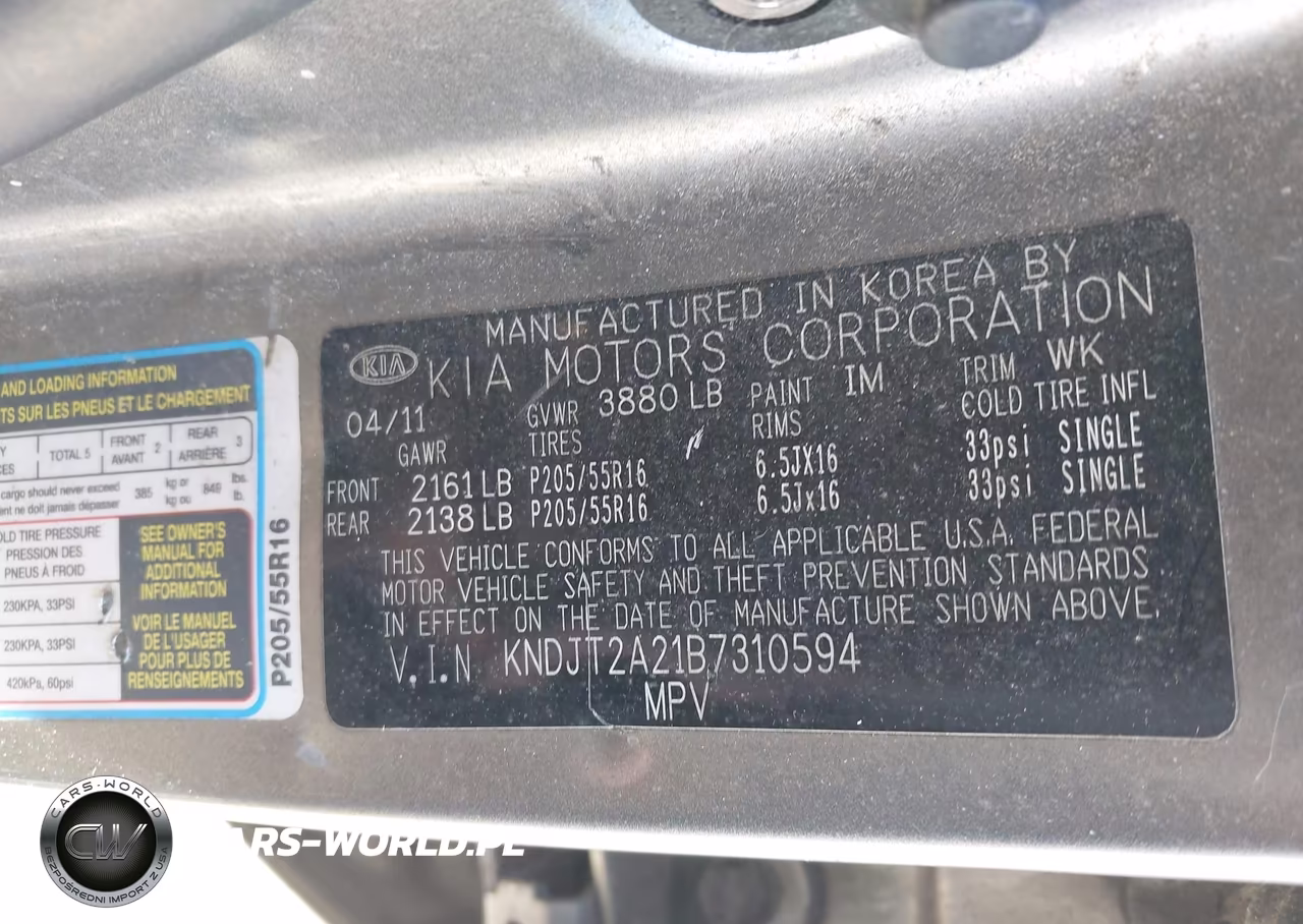 2011 Kia Soul + VIN:KNDJT2A21B7310594 - 9