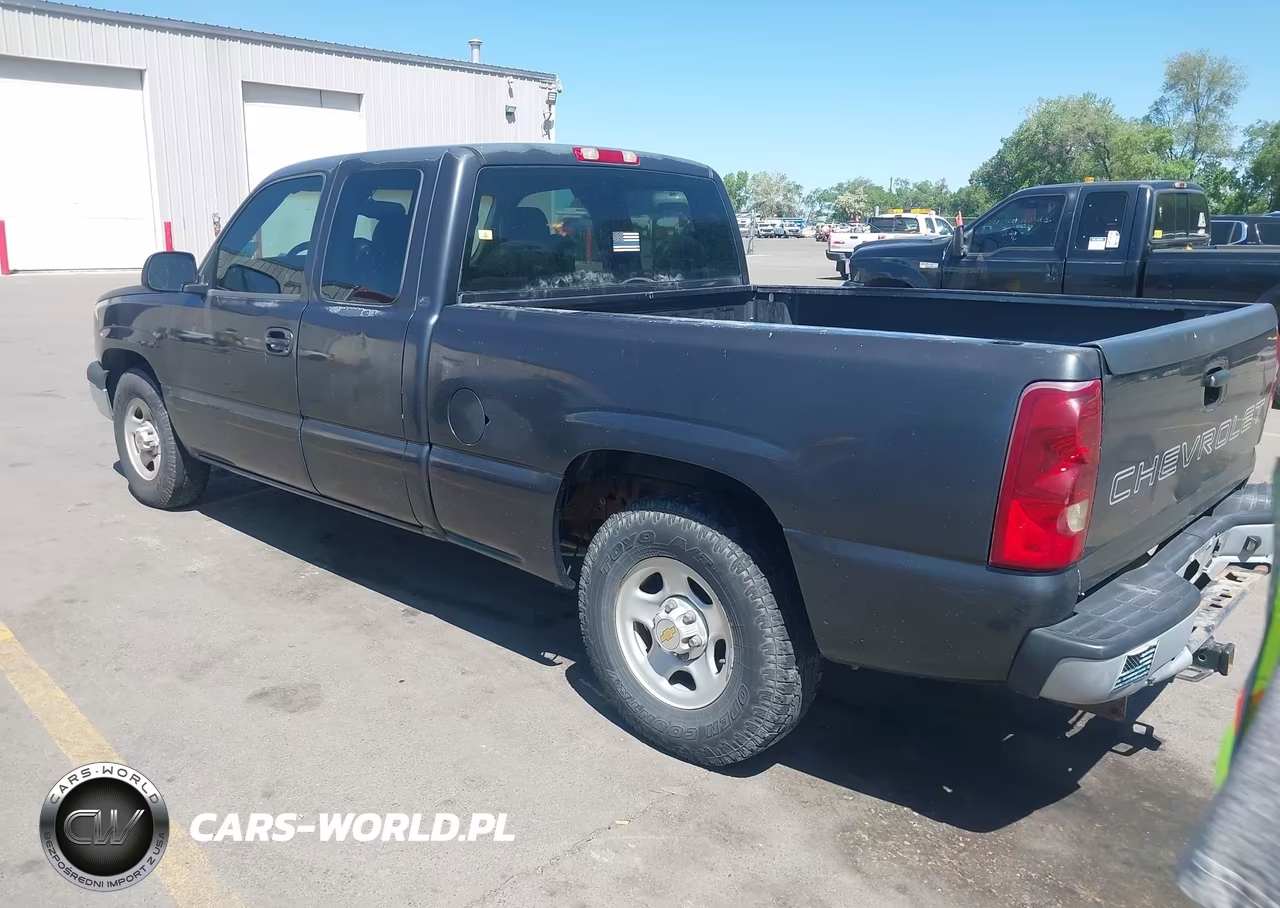 2003 Chevrolet Silverado 1500 Work Truck VIN:2GCEC19X131338292 - 3