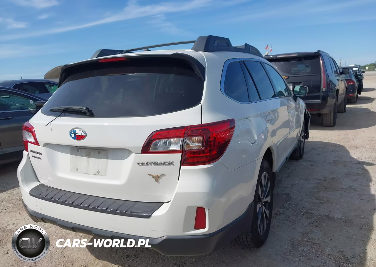 2015 Subaru Outback 2.5I Limited VIN:4S4BSBLC5F3314623 - 4
