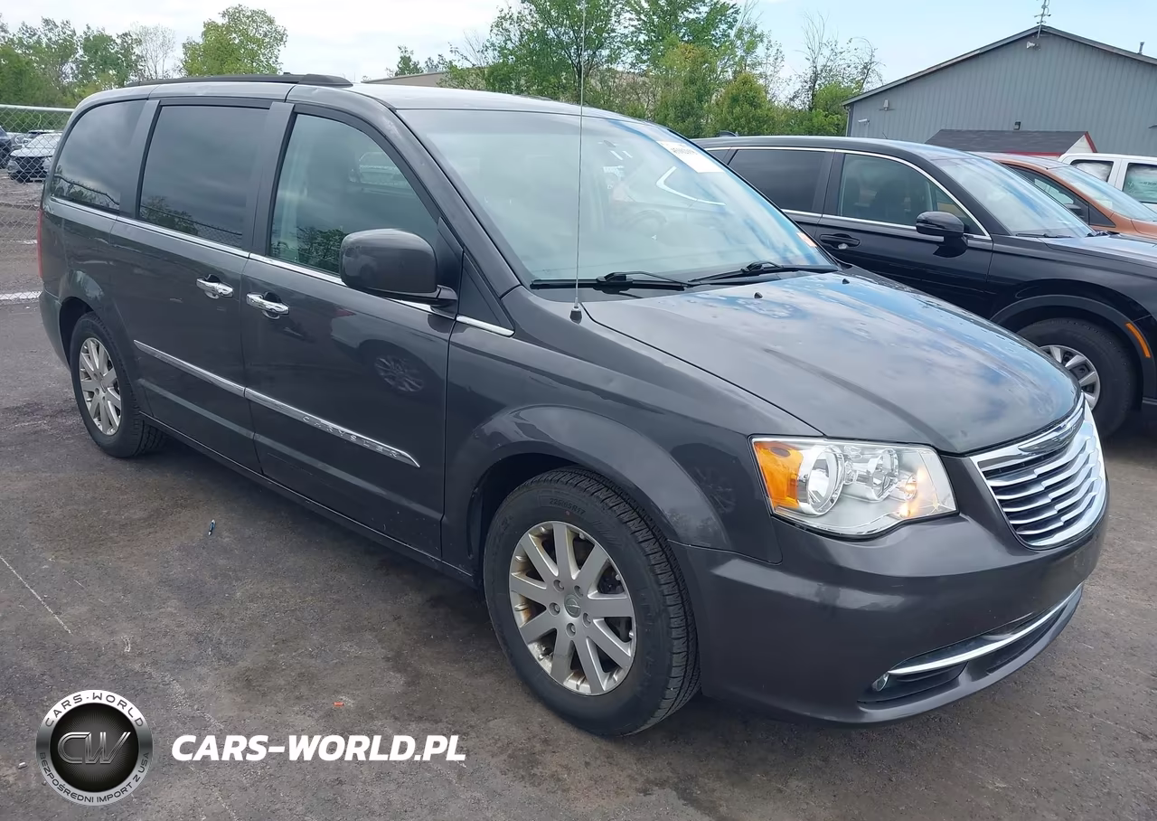 2015 Chrysler Town & Country Touring