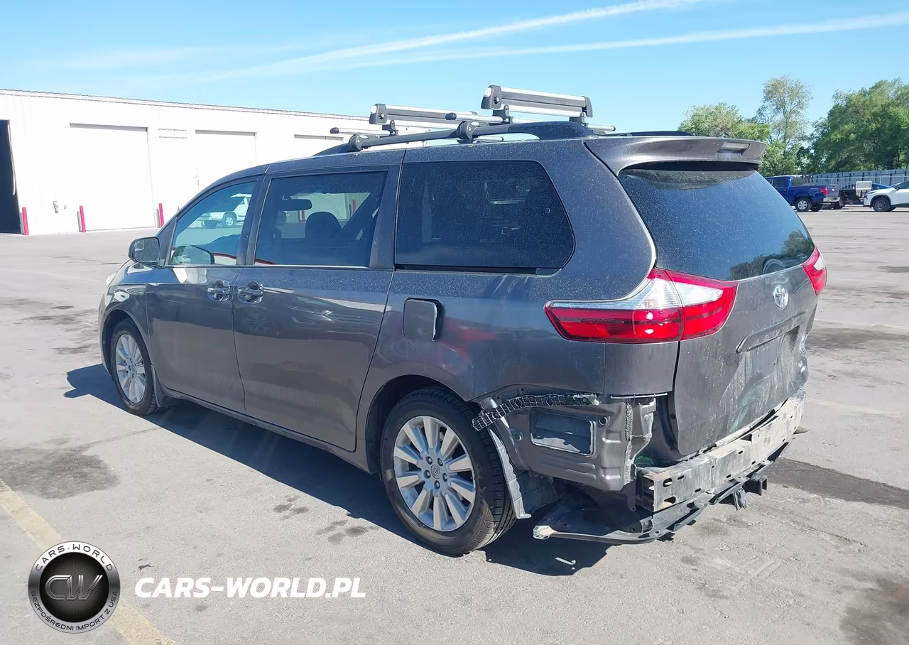 2015 Toyota Sienna Le 7 Passenger VIN:5TDJK3DC6FS105636 - 14