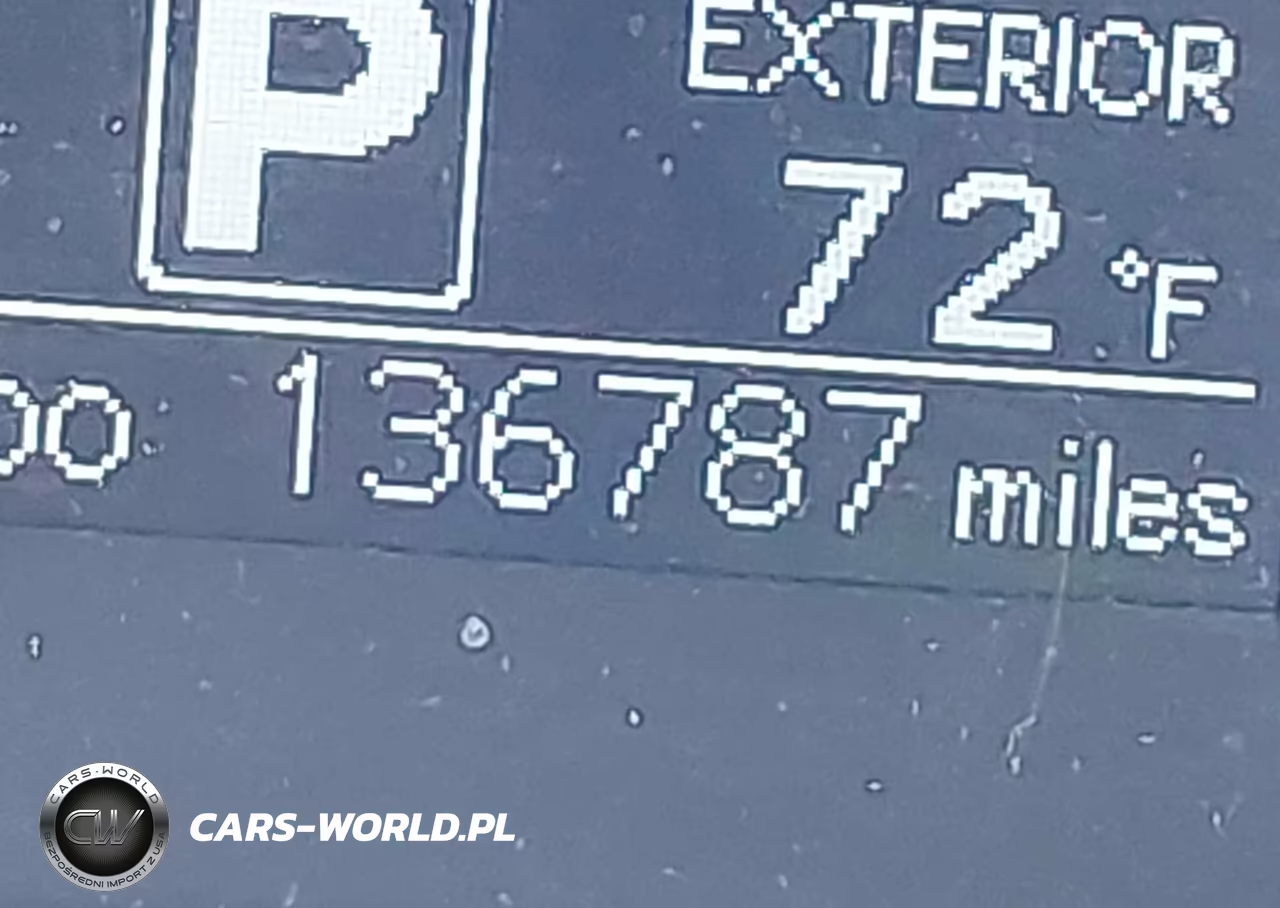 2015 Toyota Sienna Le 7 Passenger VIN:5TDJK3DC6FS105636 - 7