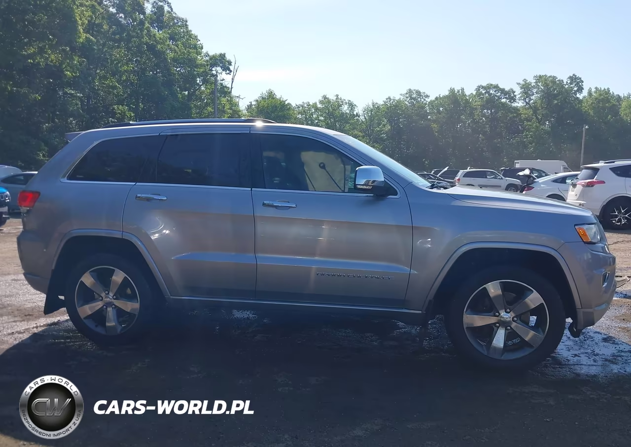 2015 Jeep Grand Cherokee Overland VIN:1C4RJFCT6FC914337 - 13