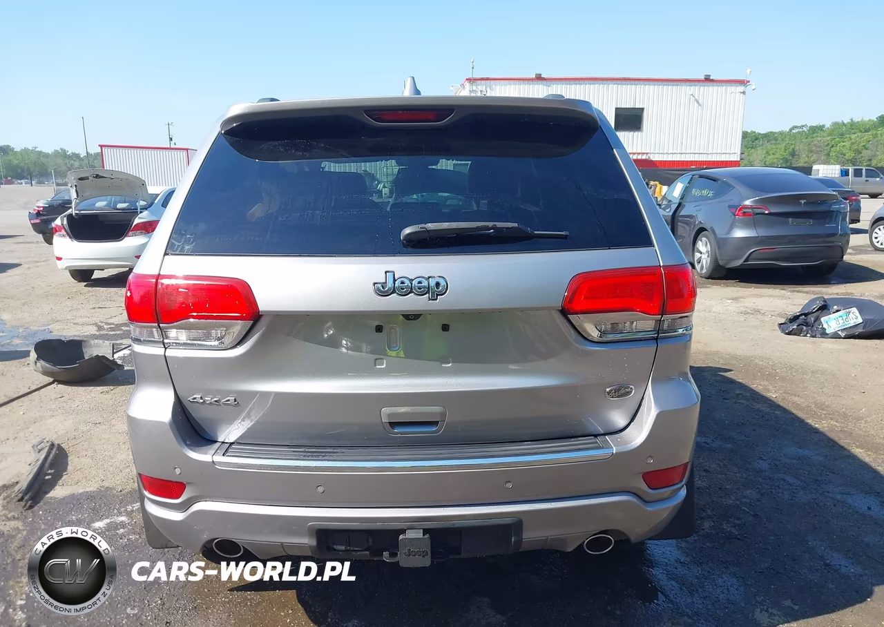 2015 Jeep Grand Cherokee Overland VIN:1C4RJFCT6FC914337 - 16
