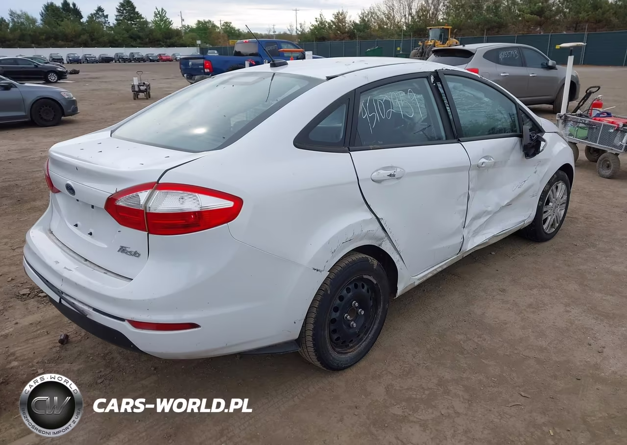 2014 Ford Fiesta S VIN:3FADP4AJ2EM148057 - 4