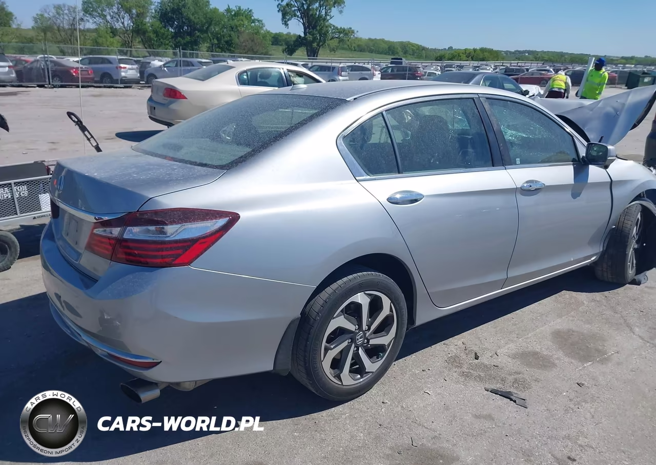 2017 Honda Accord Ex-L VIN:1HGCR2F81HA242069 - 4
