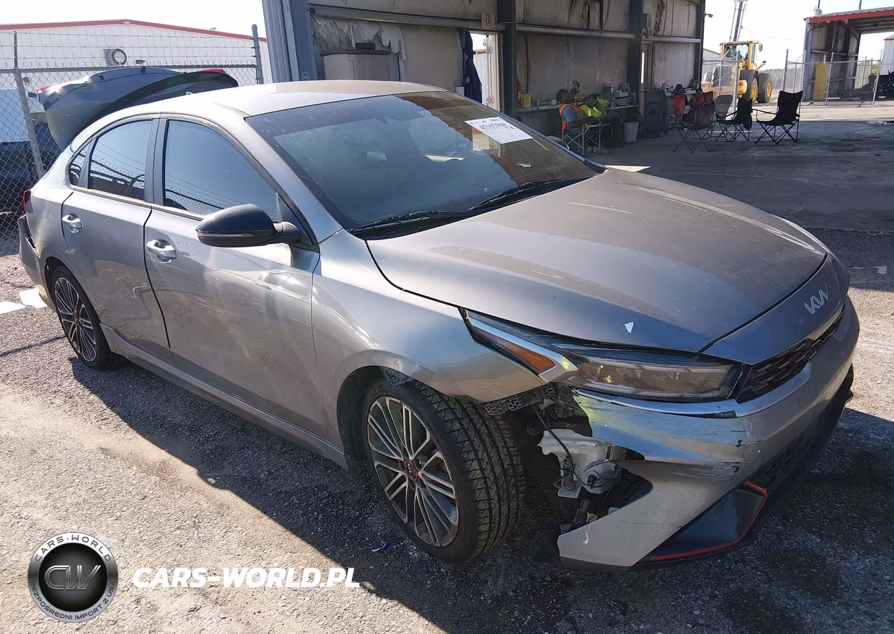 2022 Kia Forte Gt – zdjęcie 1 z 16