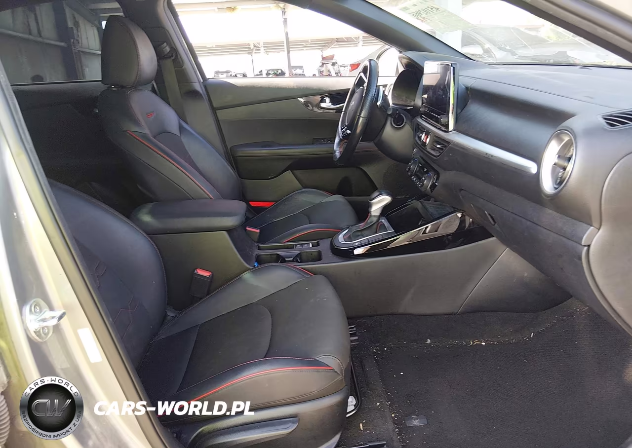 2022 Kia Forte Gt VIN:3KPF44AC3NE494139 - 5