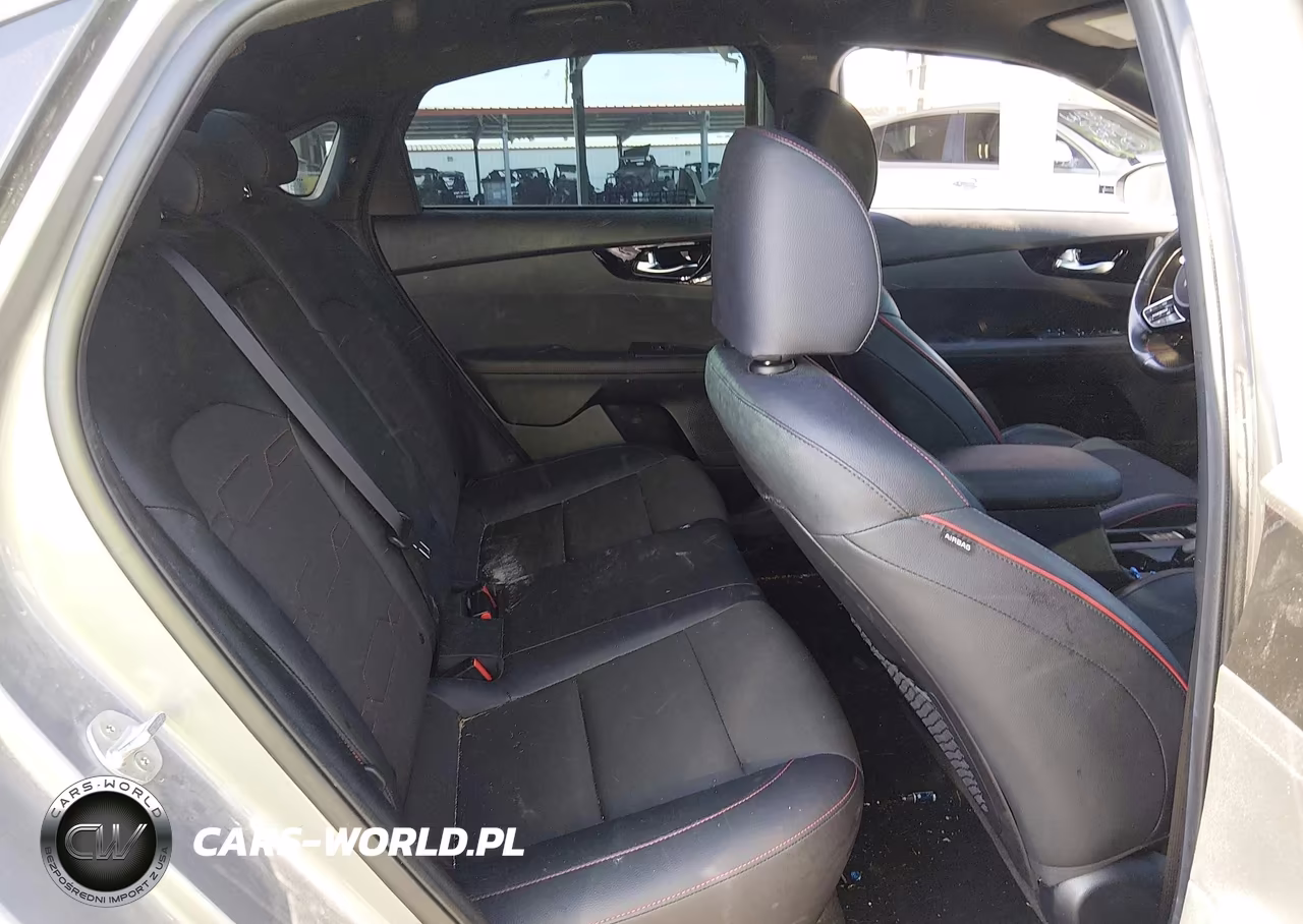2022 Kia Forte Gt VIN:3KPF44AC3NE494139 - 8