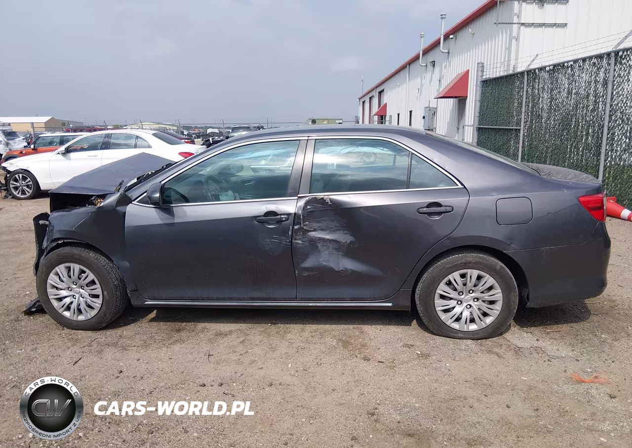 2012 Toyota Camry Le VIN:4T4BF1FK5CR192519 - 15