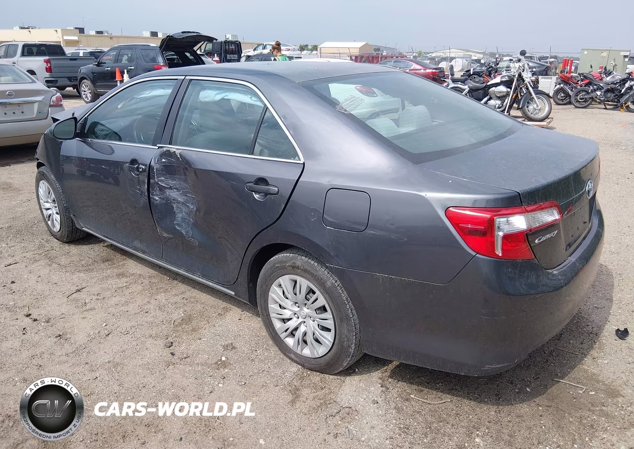 2012 Toyota Camry Le VIN:4T4BF1FK5CR192519 - 3