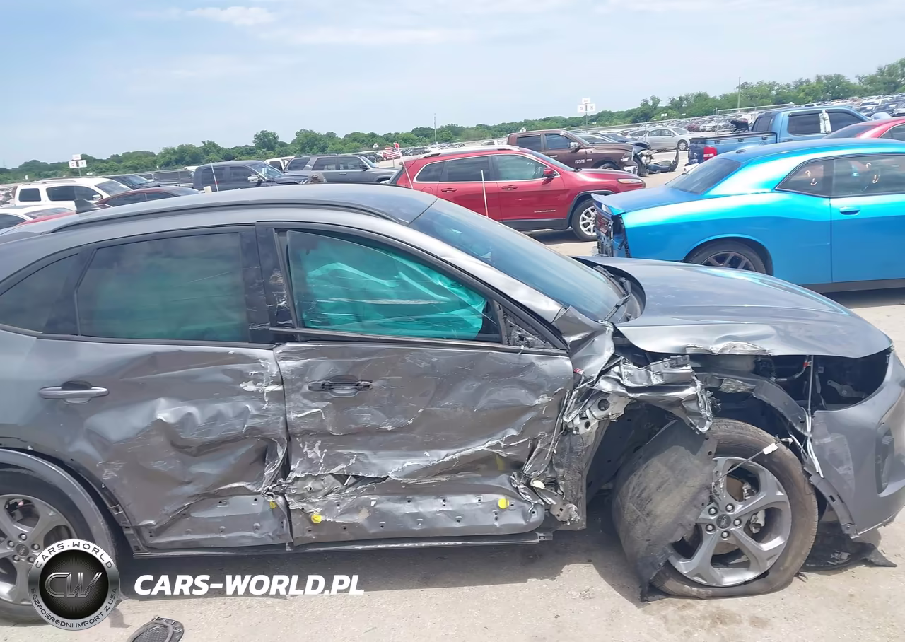 2024 Ford Escape St-Line VIN:1FMCU0MN8RUA55577 - 13