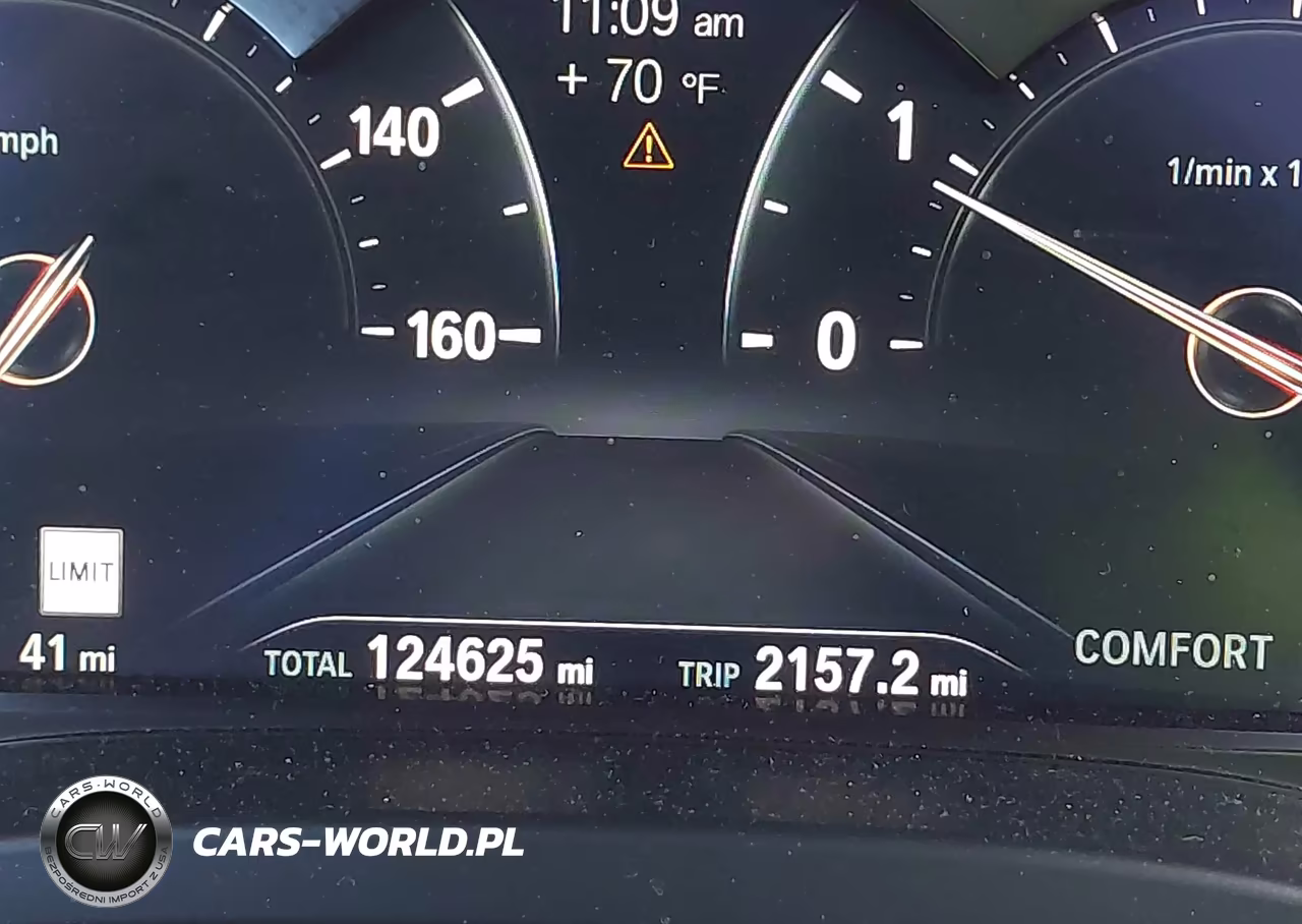 2018 BMW X3 xDrive30I VIN:5UXTR9C58JLC73140 - 14
