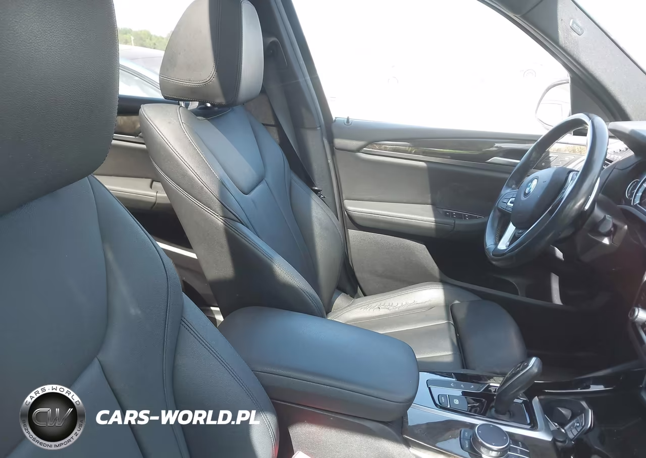 2018 BMW X3 xDrive30I VIN:5UXTR9C58JLC73140 - 5