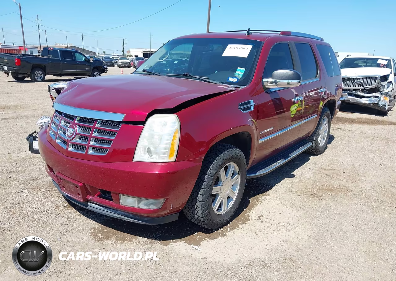 2010 Cadillac Escalade Standard VIN:1GYUKAEF8AR168605 - 2