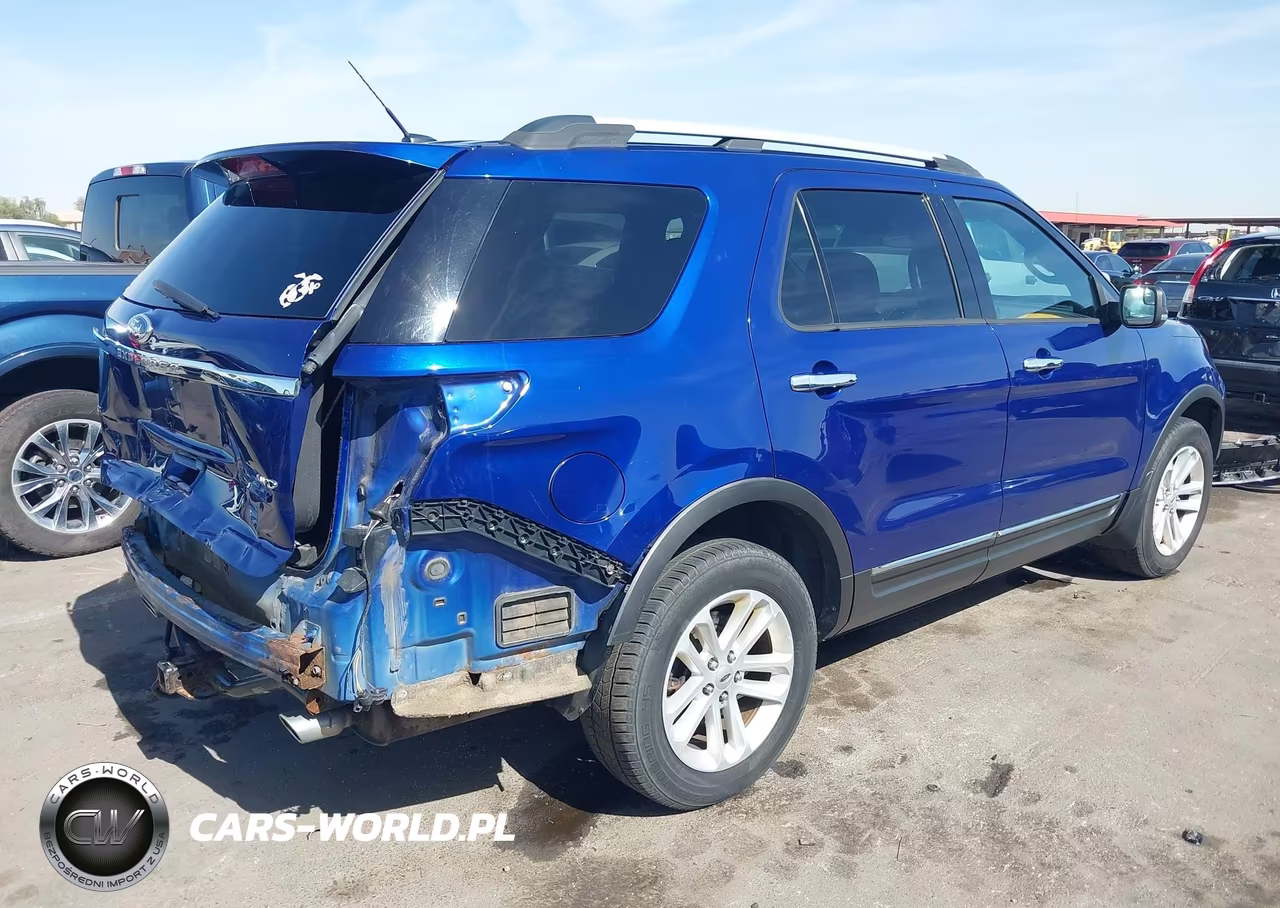 2015 Ford Explorer Xlt VIN:1FM5K8D89FGC03396 - 4