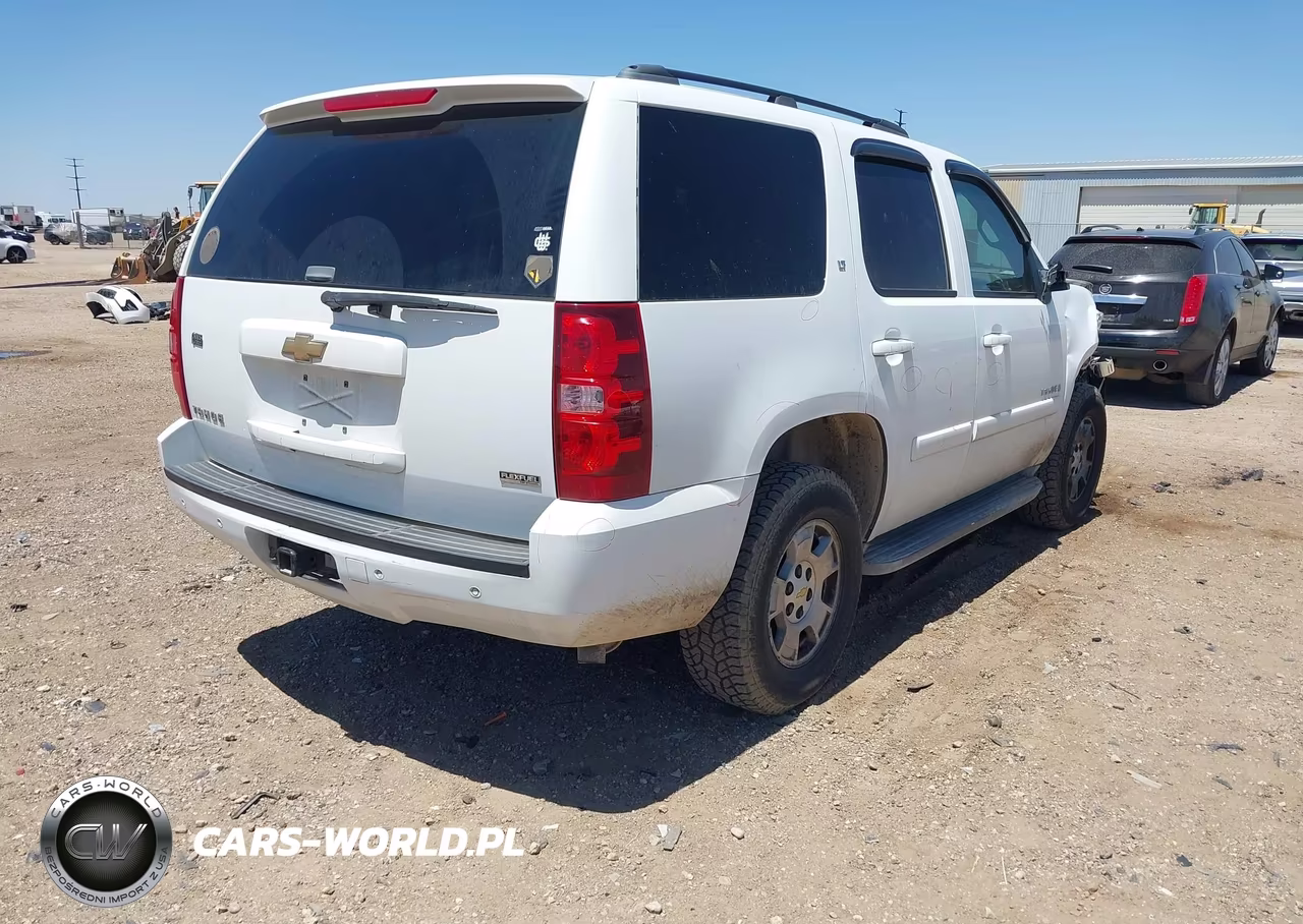 2007 Chevrolet Tahoe Lt VIN:1GNFC13057J400344 - 4