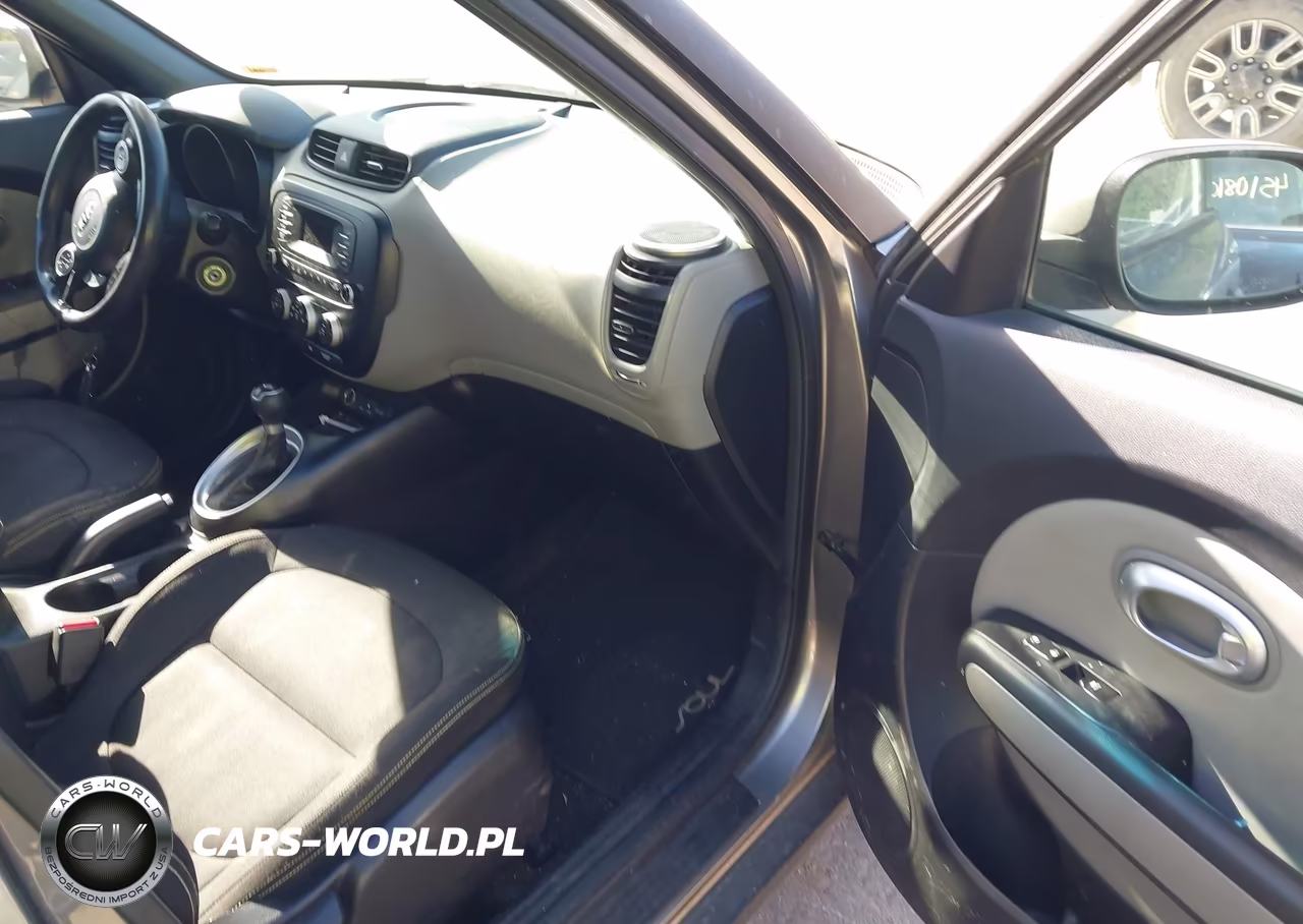 2014 Kia Soul + VIN:KNDJP3A57E7014200 - 5