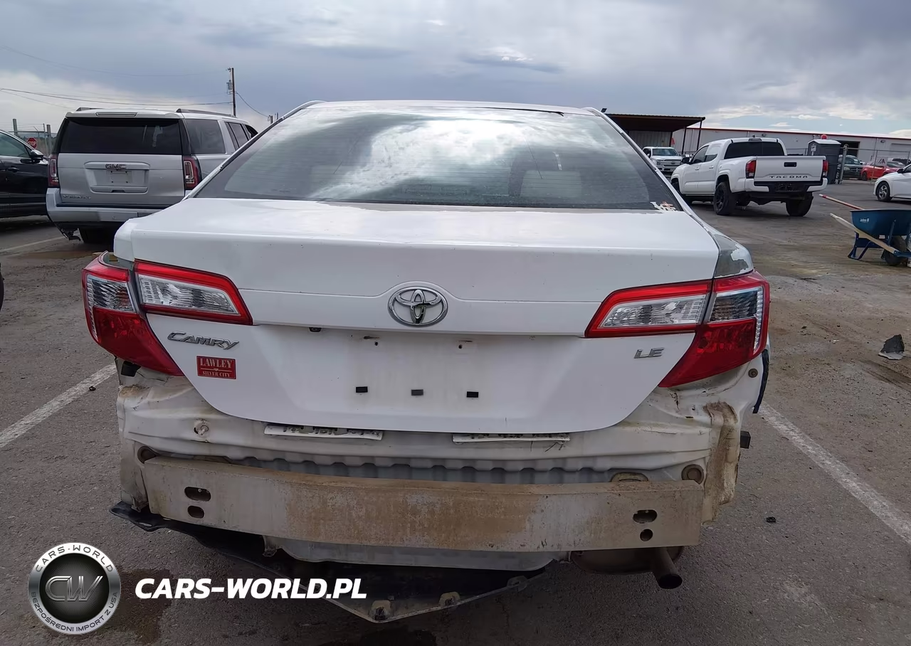 2014 Toyota Camry Le VIN:4T4BF1FK5ER374725 - 15