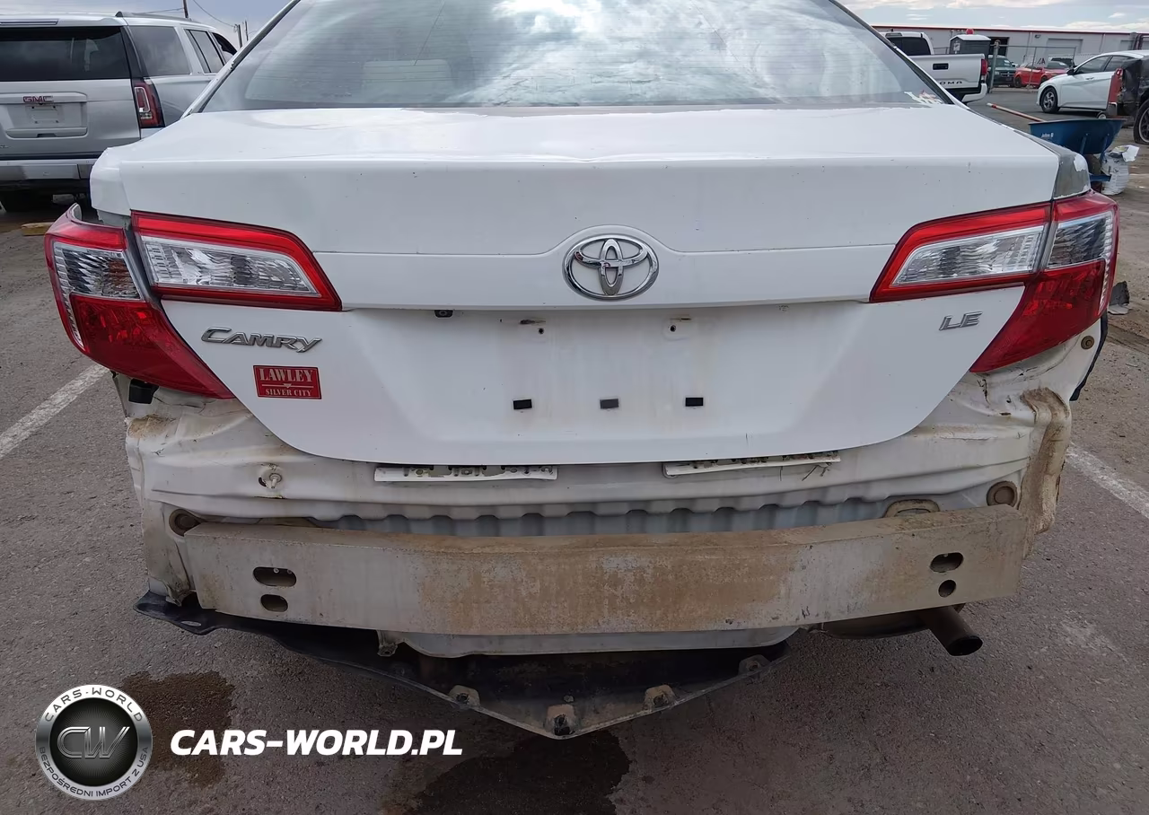 2014 Toyota Camry Le VIN:4T4BF1FK5ER374725 - 16