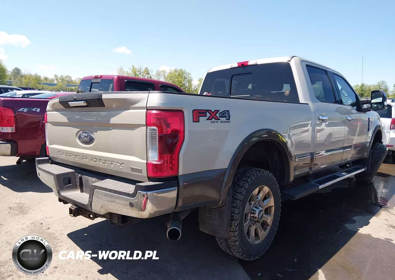 2017 Ford F-250 Lariat VIN:1FT7W2B66HEF45368 - 4