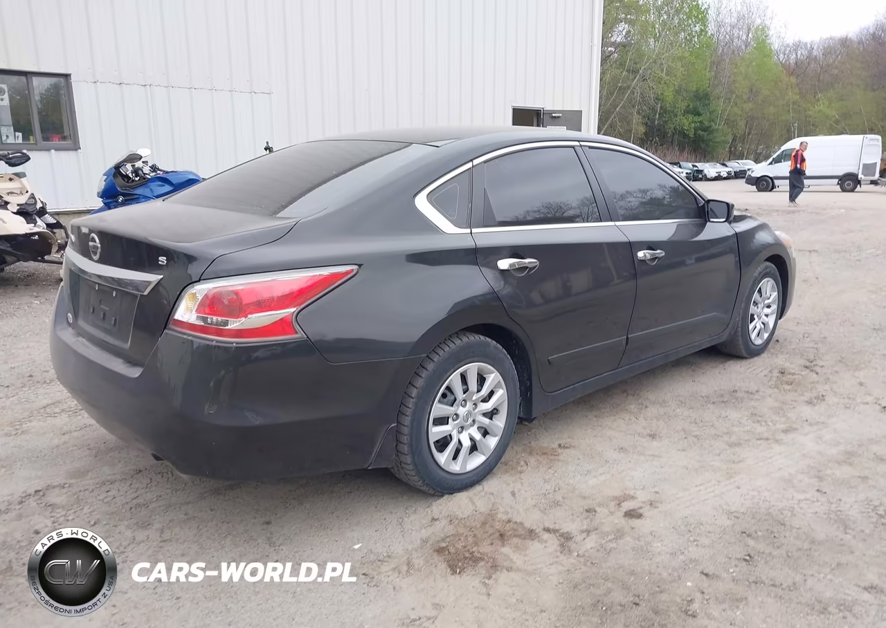 2015 Nissan Altima 2.5 S VIN:1N4AL3AP1FC471256 - 3