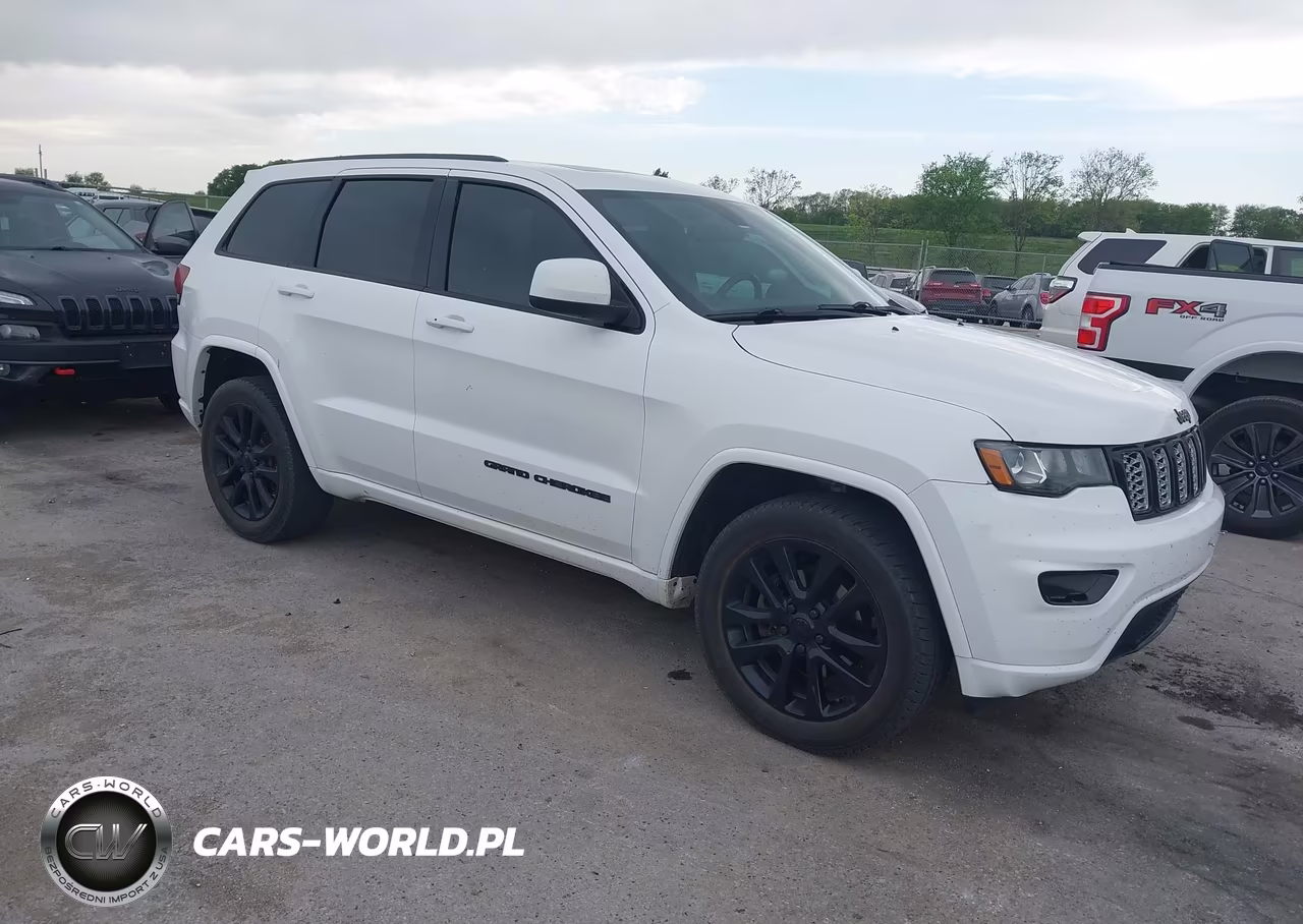 2017 Jeep Grand Cherokee Altitude 4X4 – zdjęcie 1 z 16
