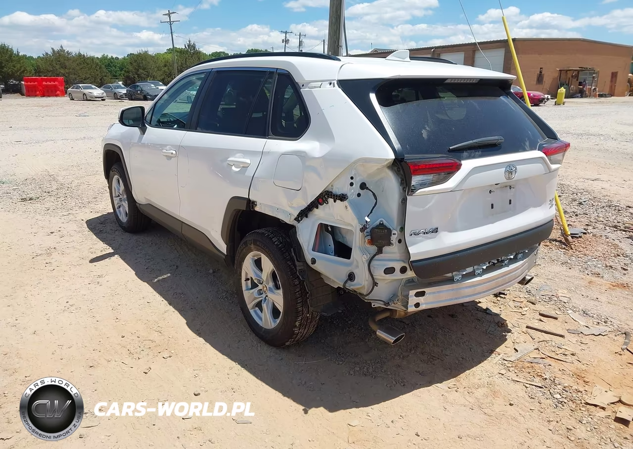 2022 Toyota Rav4 Xle VIN:2T3P1RFV6NC310287 - 3