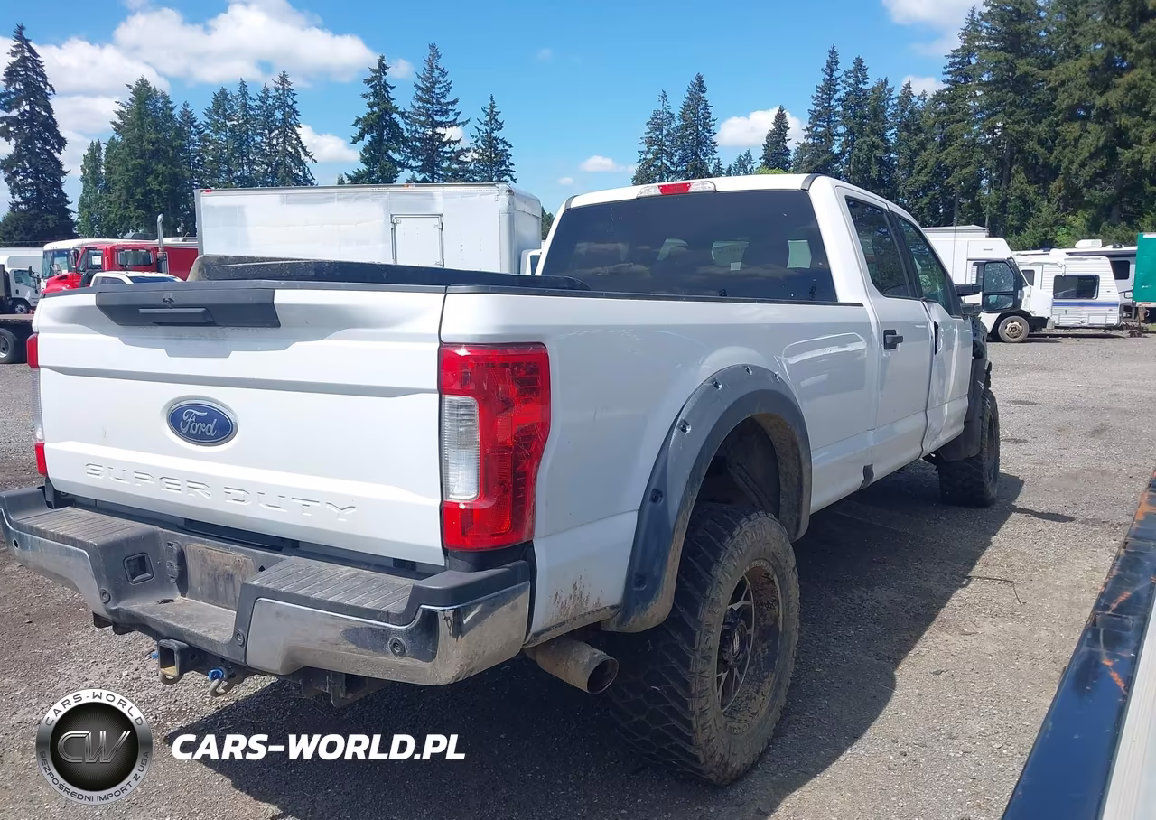 2017 Ford F-350 Xlt VIN:1FT8W3B6XHED01751 - 4