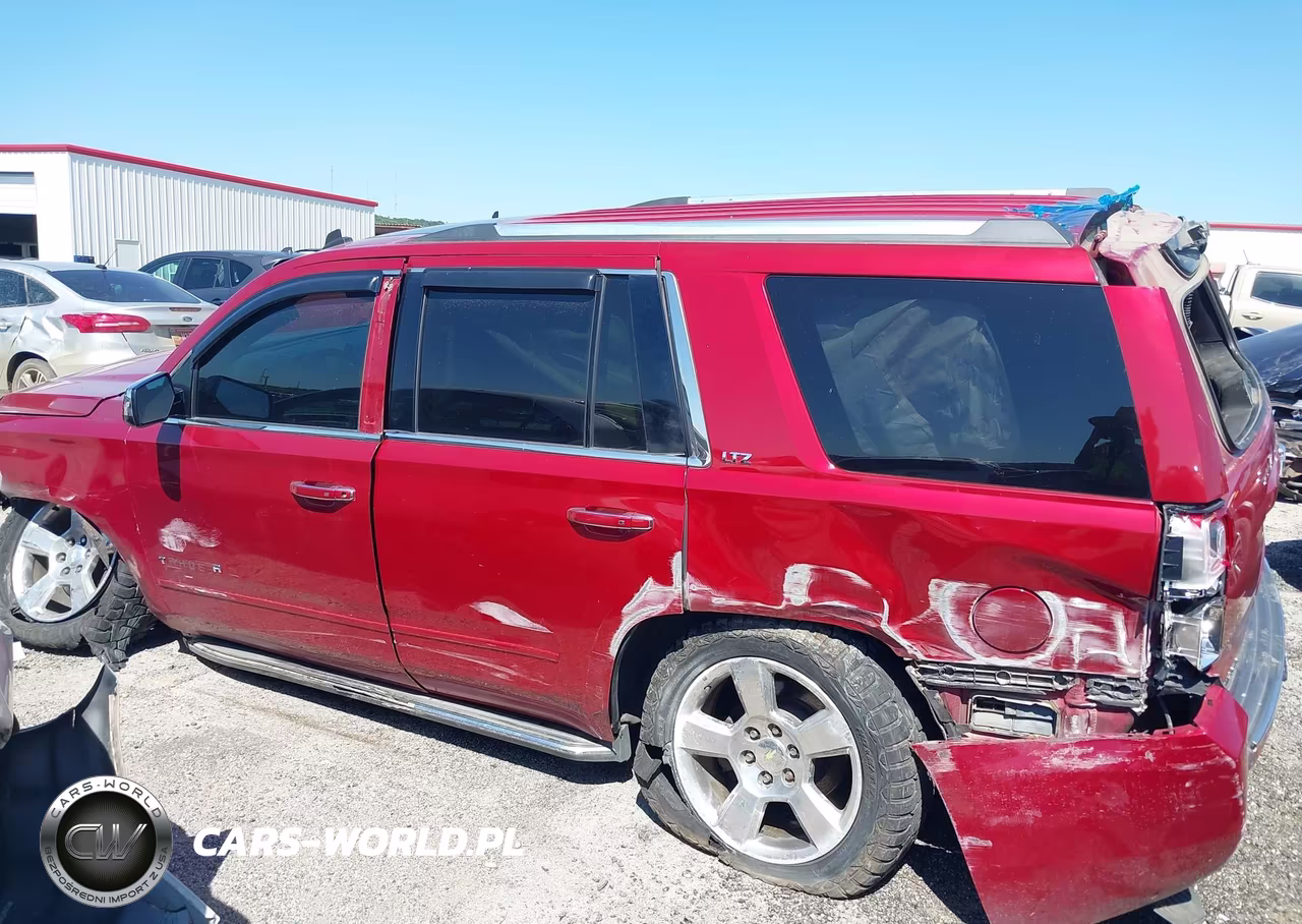 2015 Chevrolet Tahoe Ltz VIN:1GNSKCKCXFR218180 - 14
