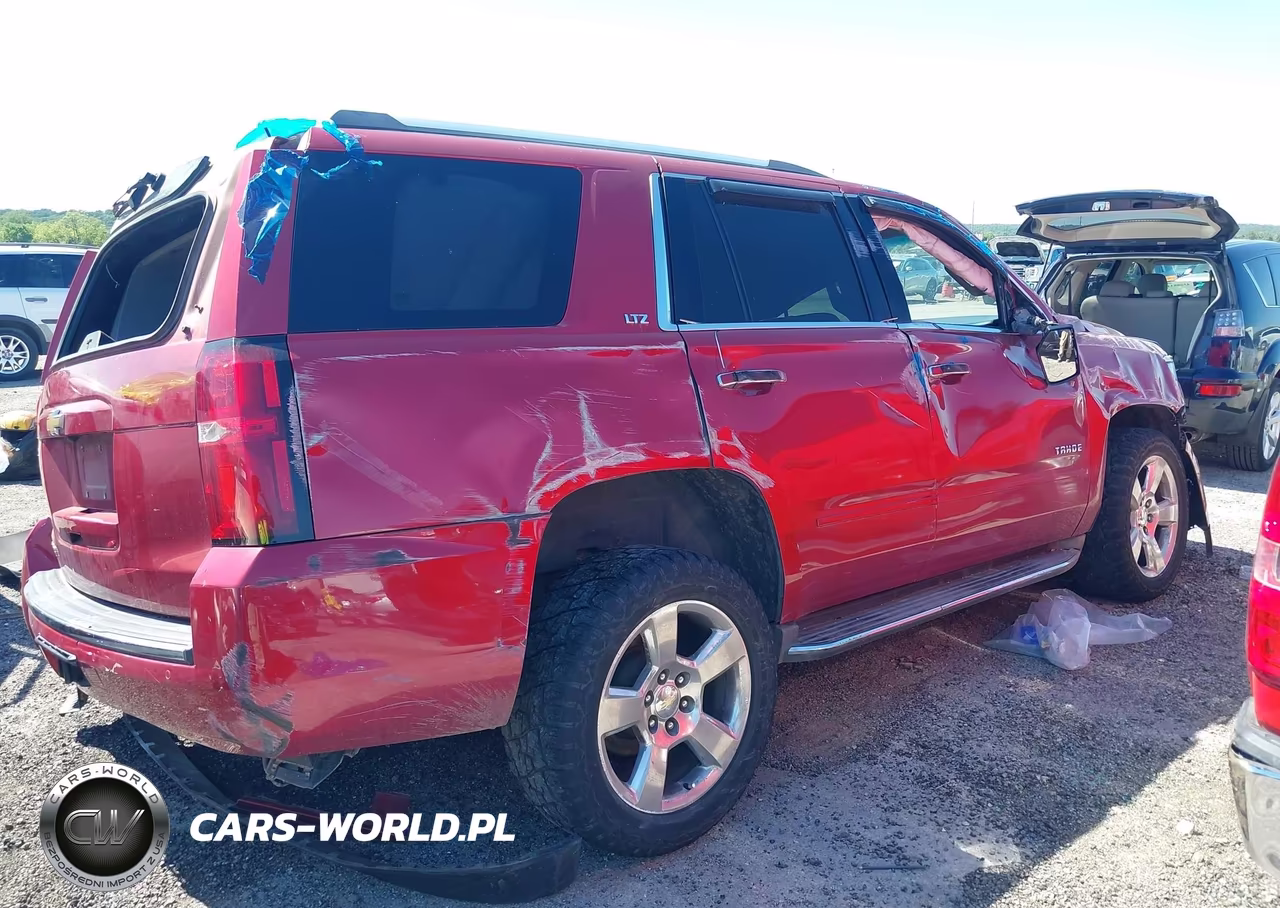 2015 Chevrolet Tahoe Ltz VIN:1GNSKCKCXFR218180 - 4