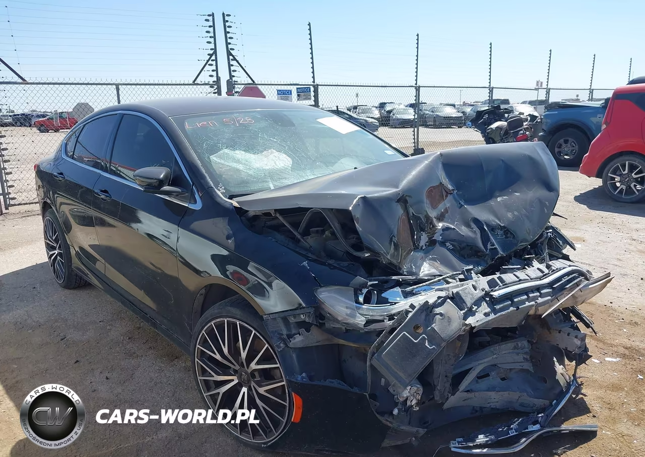 2015 Chrysler 200 Limited – zdjęcie 1 z 17