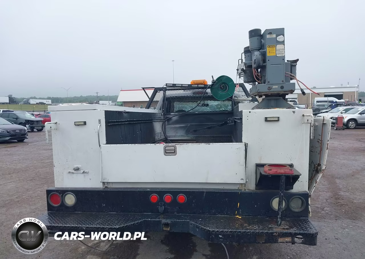 2010 Ford F-350 Chassis Xl-Xlt VIN:1FDWF3GY4AEA26316 - 15